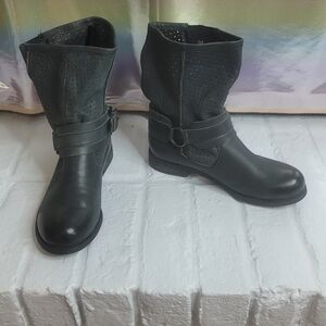 Black Leather Women's Boots